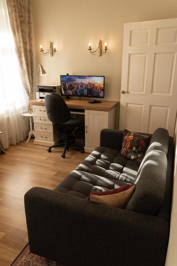 Elegant Apartment In Historical Centre & Free Locked Parking Ryga Zewnętrze zdjęcie