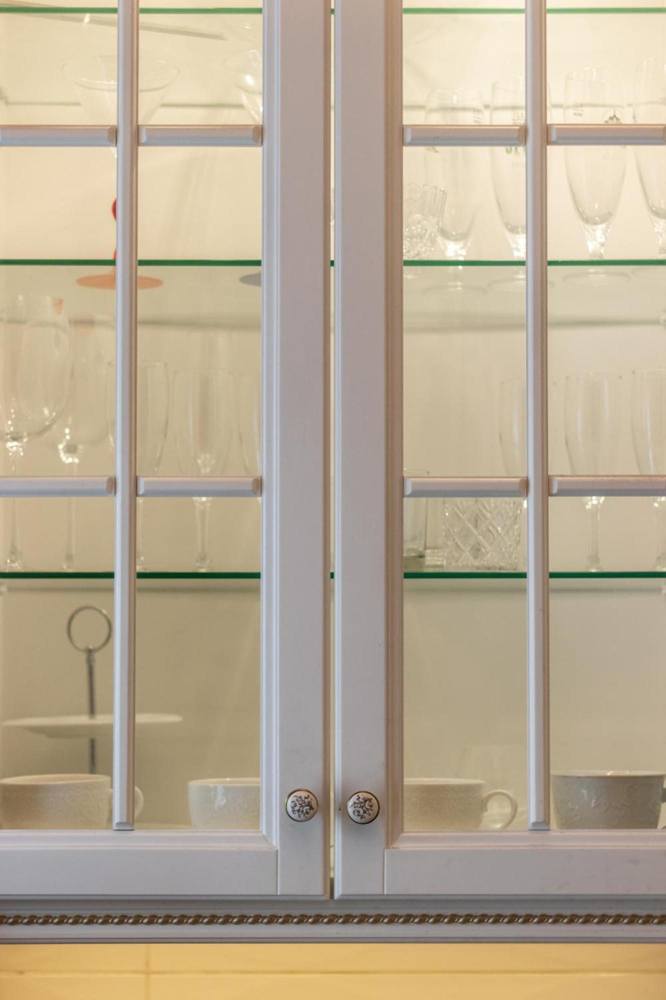 Elegant Apartment In Historical Centre & Free Locked Parking Ryga Zewnętrze zdjęcie