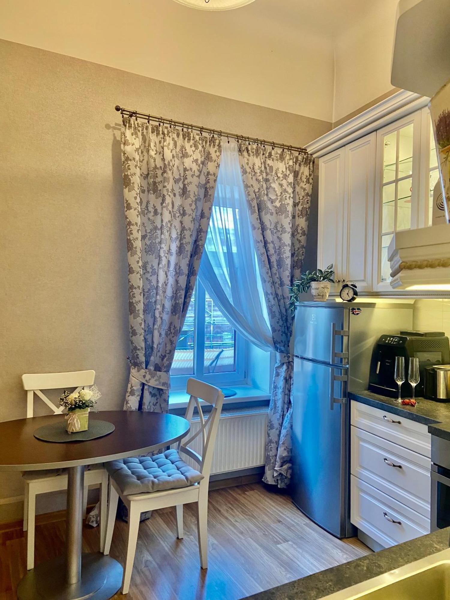 Elegant Apartment In Historical Centre & Free Locked Parking Ryga Zewnętrze zdjęcie