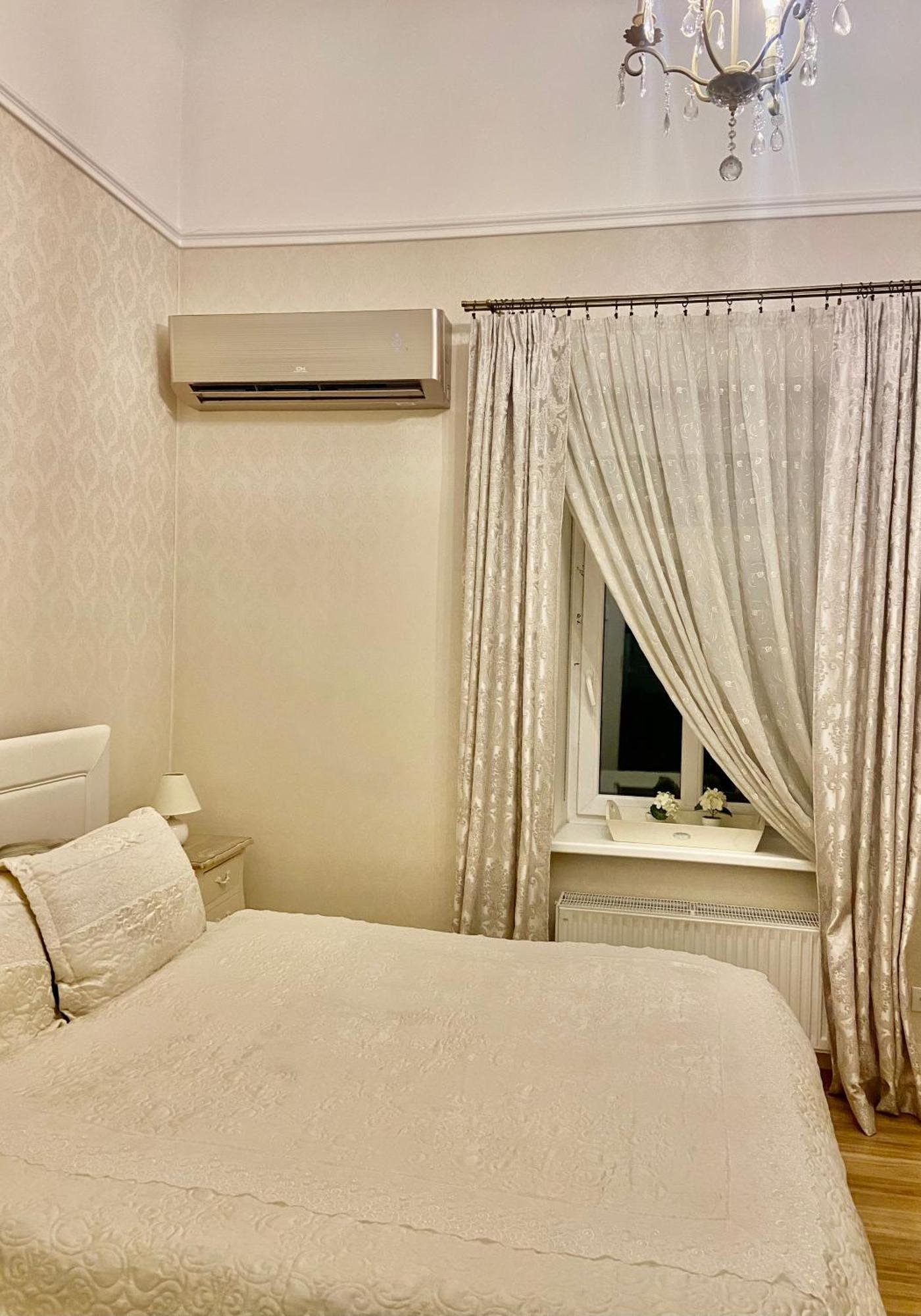 Elegant Apartment In Historical Centre & Free Locked Parking Ryga Zewnętrze zdjęcie